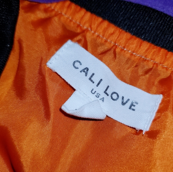 ʟᴏᴠᴇ ʙᴏᴍʙᴇʀ ᴊᴀᴄᴋᴇᴛ - Picture 2 of 3